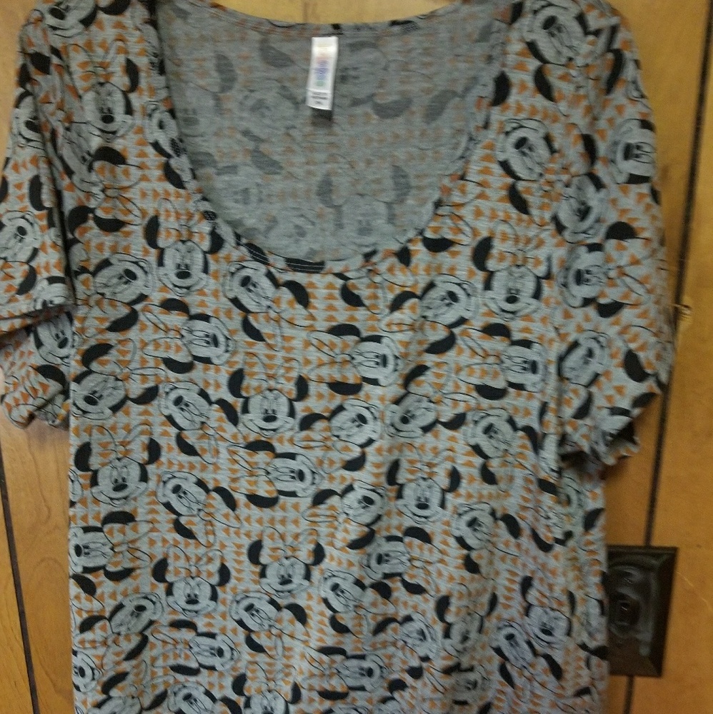 Lularoe classic t